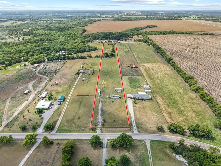 8300 Fm 697, Whitewright, TX 75491 - #2