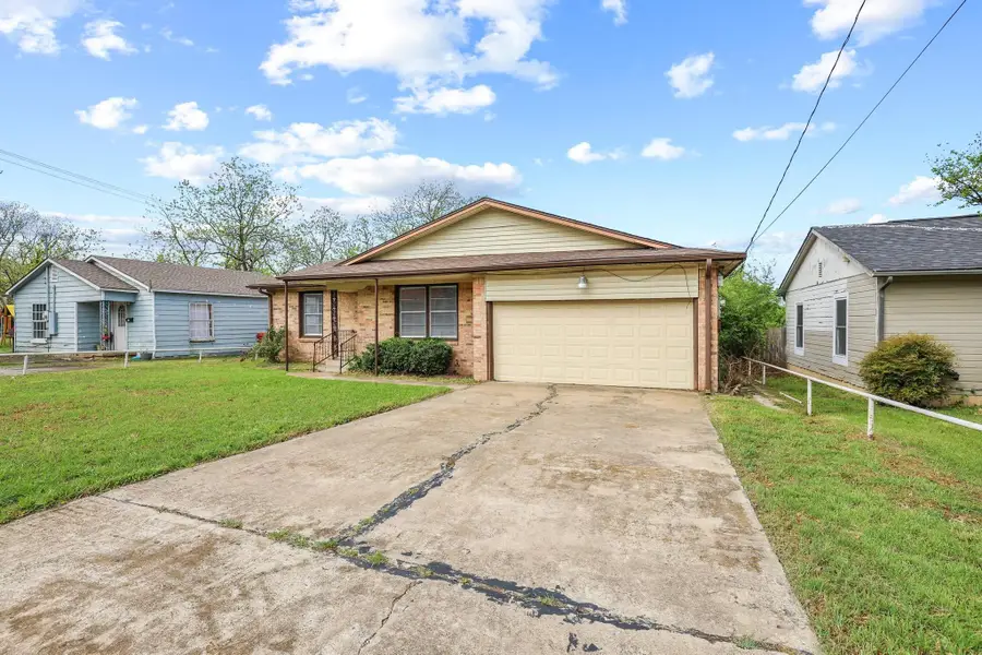 406 N Burdette Avenue, Sherman, TX 75090 - #2