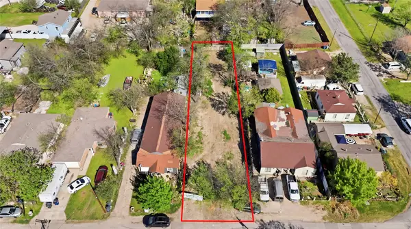 310 S Bond Avenue, Dallas, TX 75211