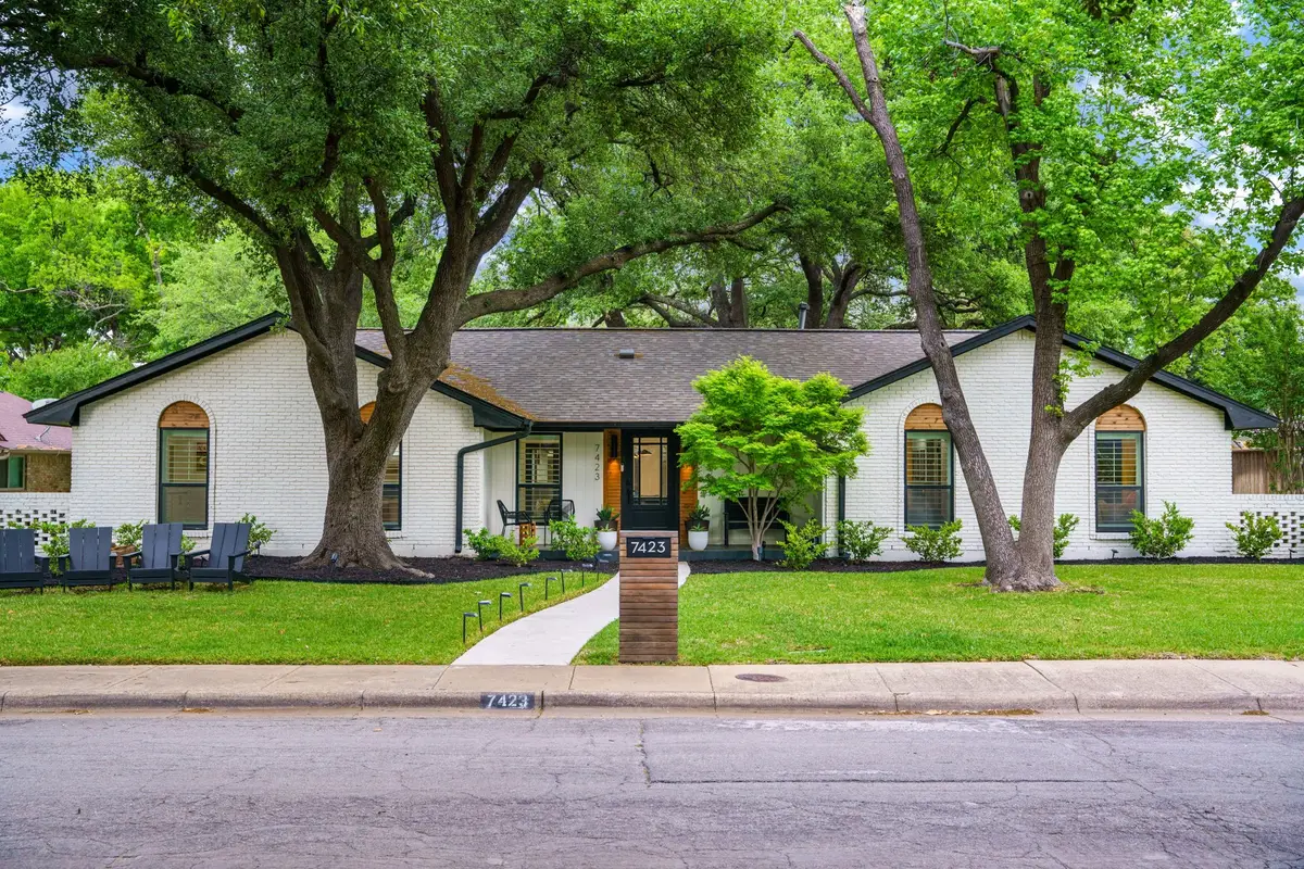 7423 Tangleglen Drive, Dallas, TX 75248 - #1