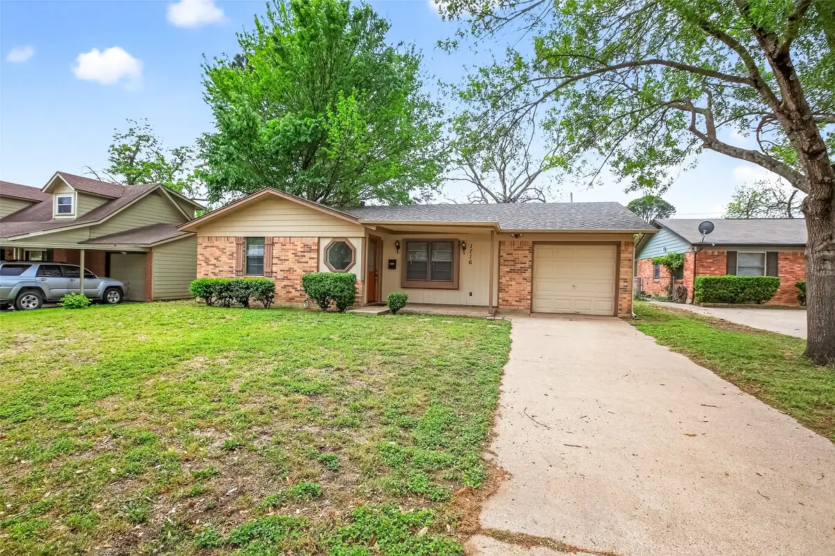 1716 Chip N Dale Drive, Arlington, TX 76012 - #1