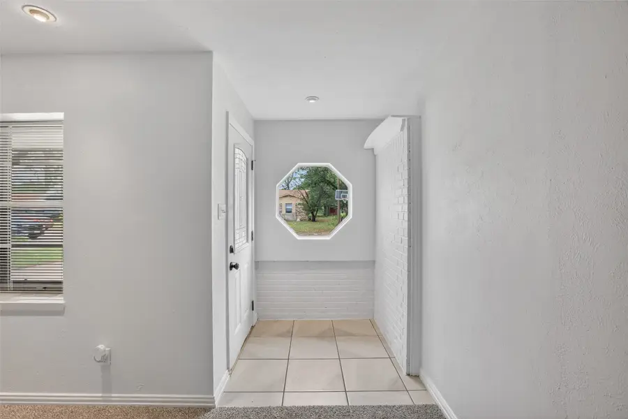 1716 Chip N Dale Drive, Arlington, TX 76012 - #3