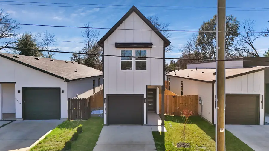 2912 Brigham Lane, Dallas, TX 75215 - #2