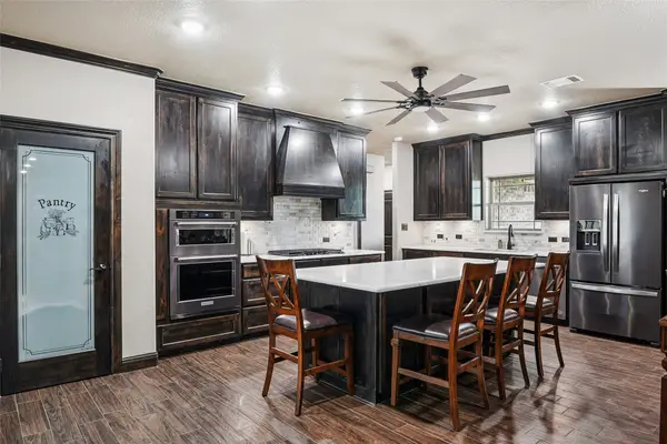 820 Fleitman Drive, Muenster, TX 76252