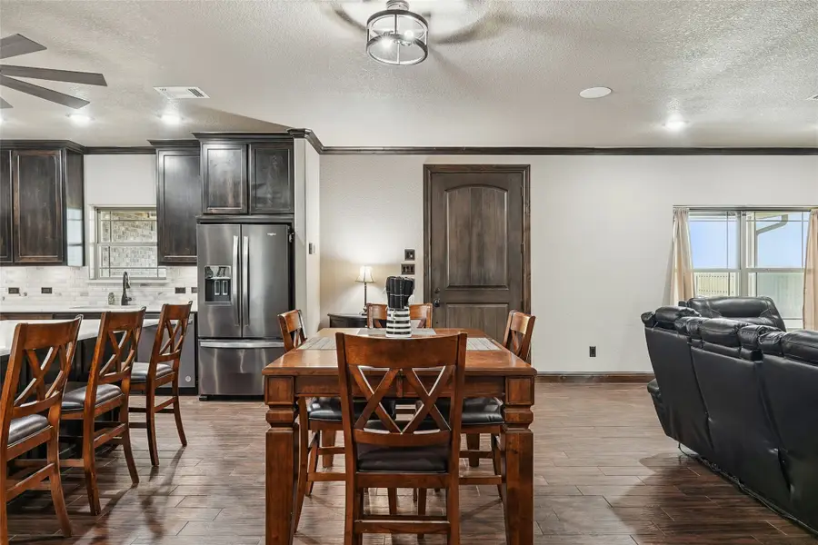 820 Fleitman Drive, Muenster, TX 76252 - #2