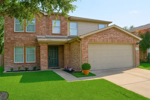 2540 Blue Myrtle Way, Dallas, TX 75212