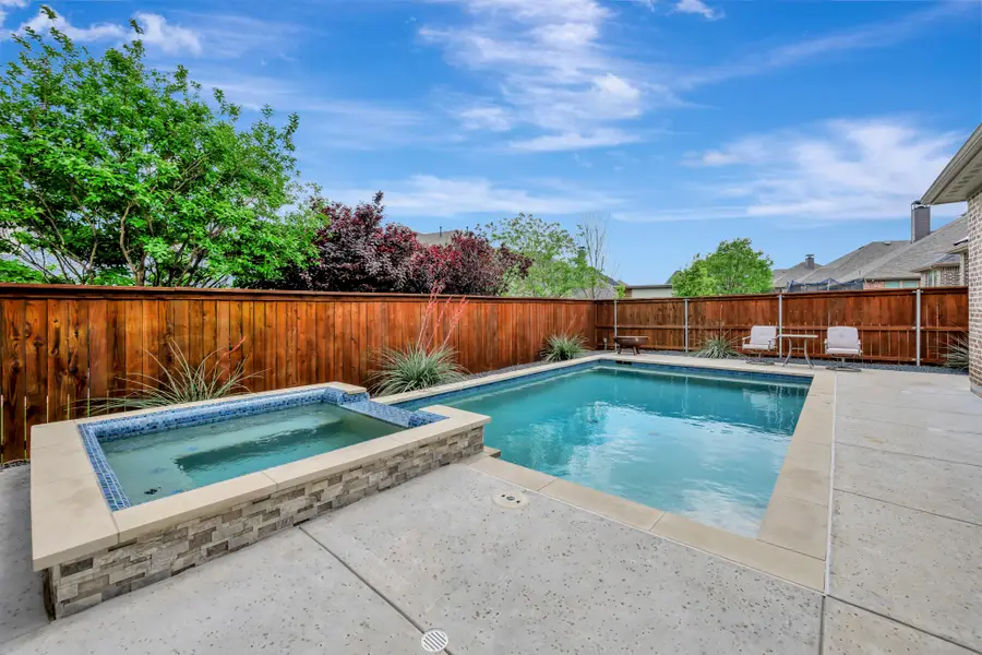 1016 W Bluff Way, Roanoke, TX 76262 - #2