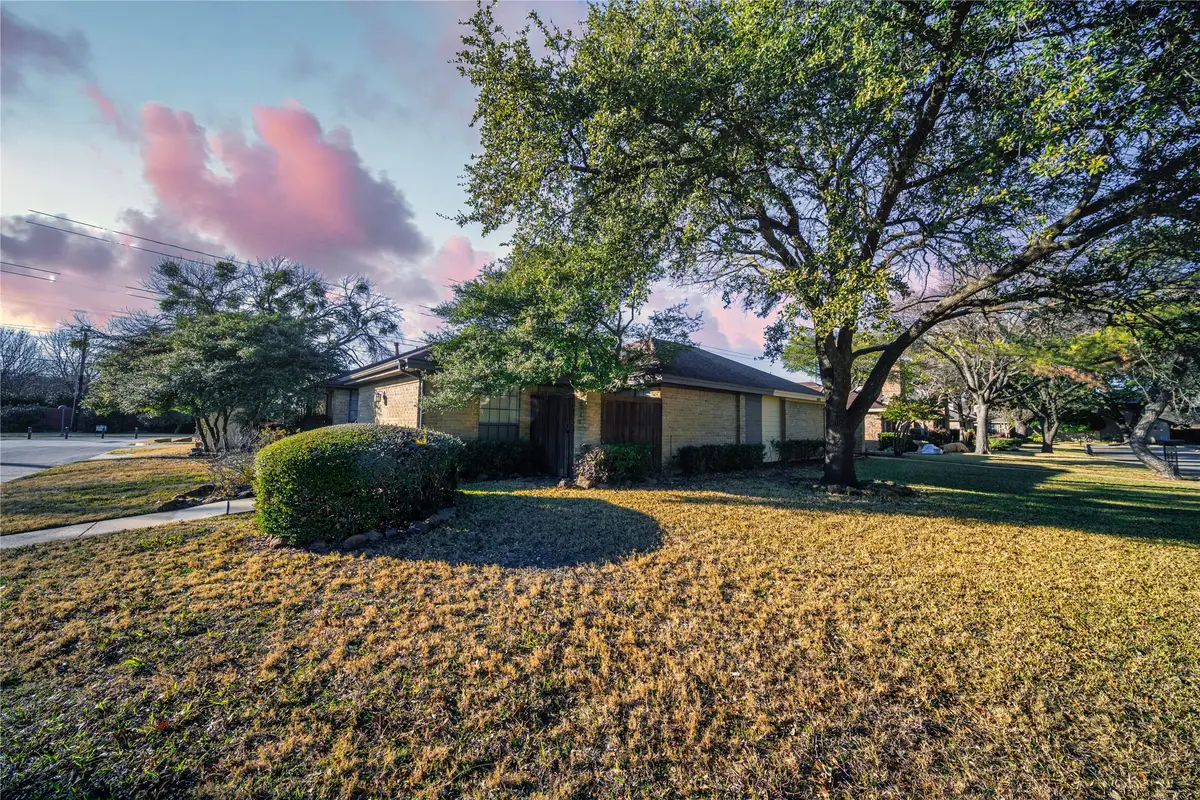 14813 Sopras Circle, Addison, TX 75001 - #1