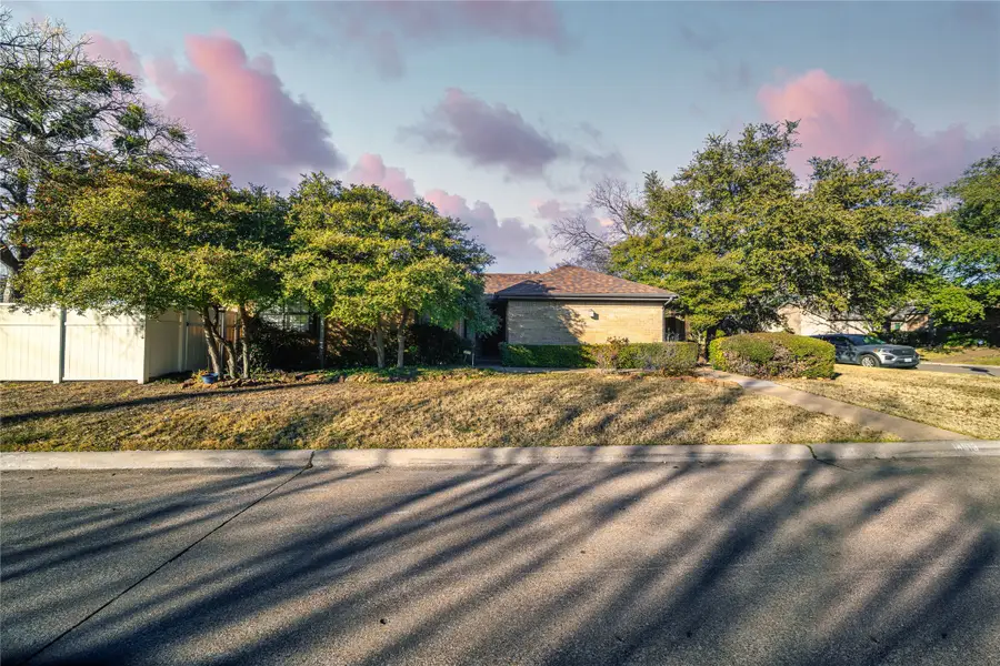 14813 Sopras Circle, Addison, TX 75001 - #2