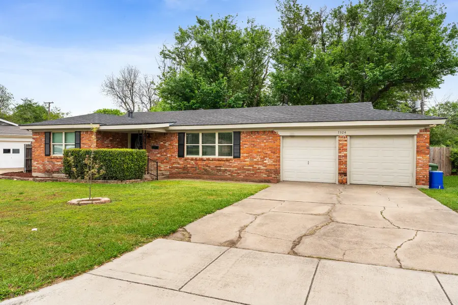 7324 Oakland Lane, North Richland Hills, TX 76180 - #2