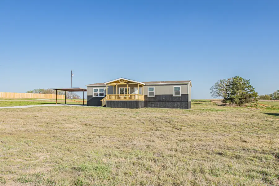 2031 Denver Road, Sunset, TX 76270 - #3