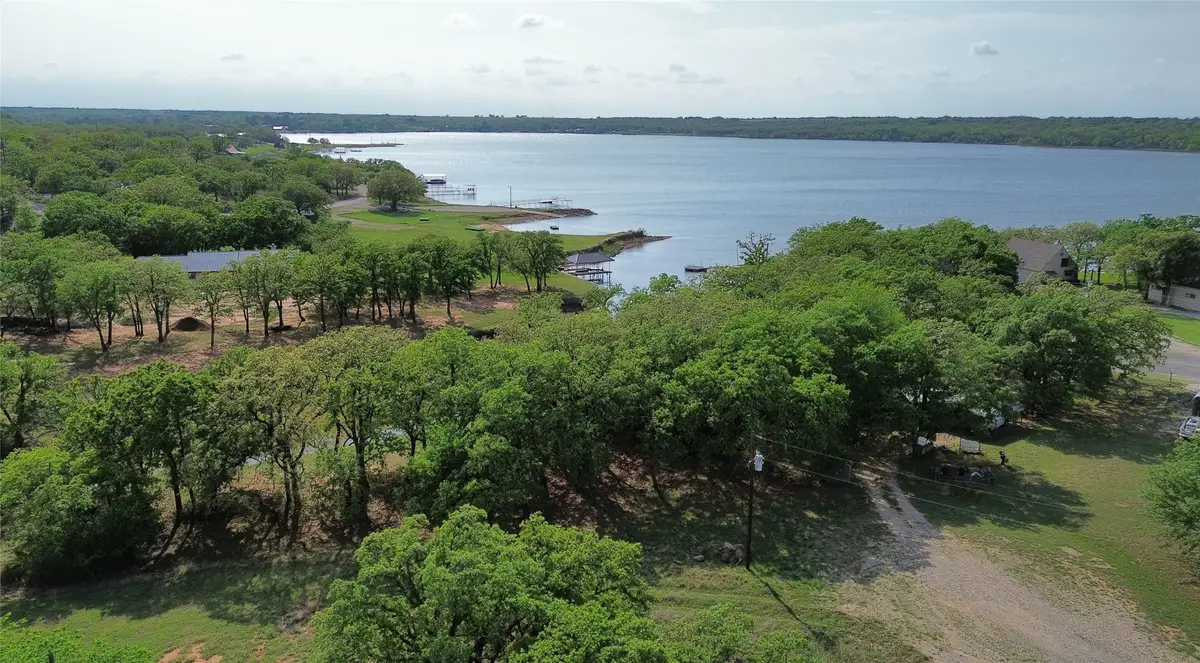 8 Iowa Court, Nocona, TX 76255 - #1