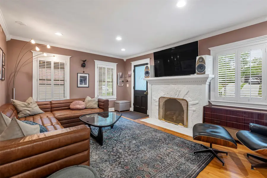 6926 Vivian Avenue, Dallas, TX 75223 - #2