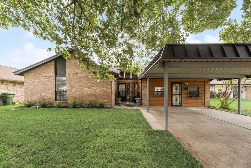 6217 Green Apple Court, Watauga, TX 76148 - #1