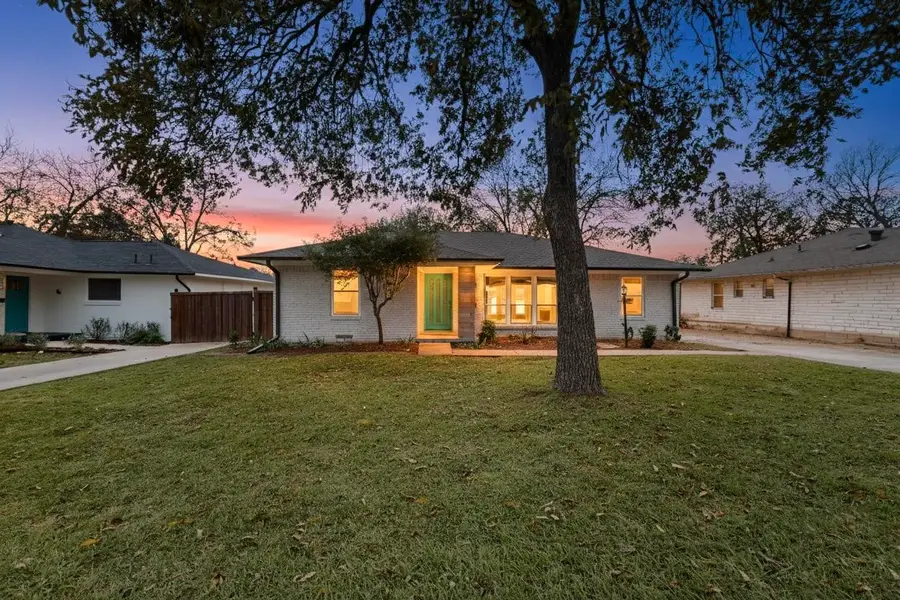 2812 San Medina Avenue, Dallas, TX 75228 - #2