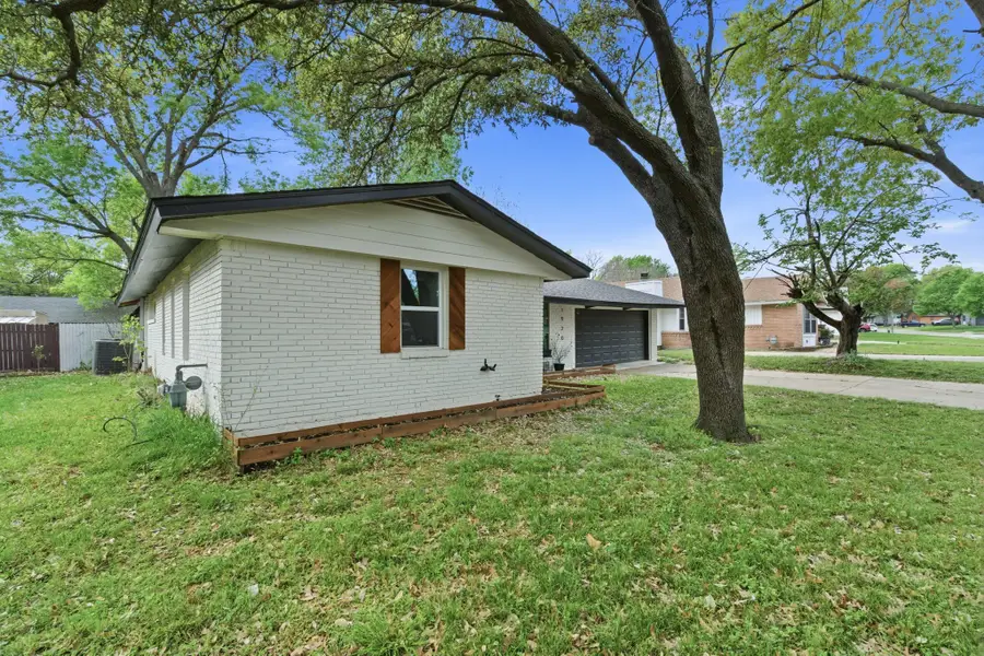 1920 Canterbury Street, Irving, TX 75062 - #3