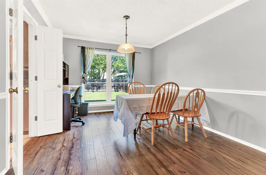 2828 Linden Lane, Grand Prairie, TX 75052 - #3