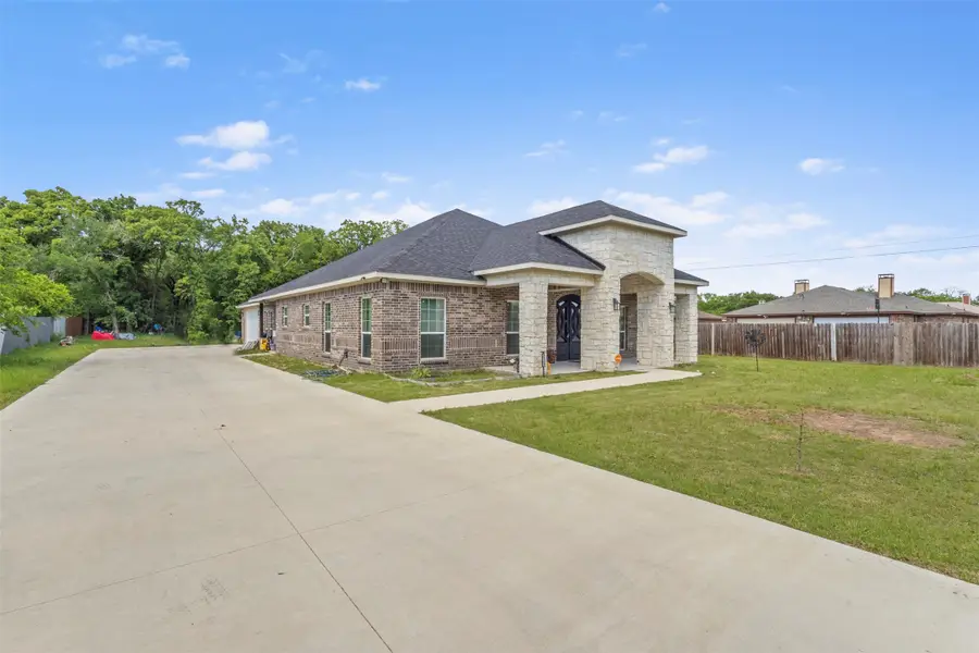 11101 Leeper Drive, Balch Springs, TX 75180 - #3