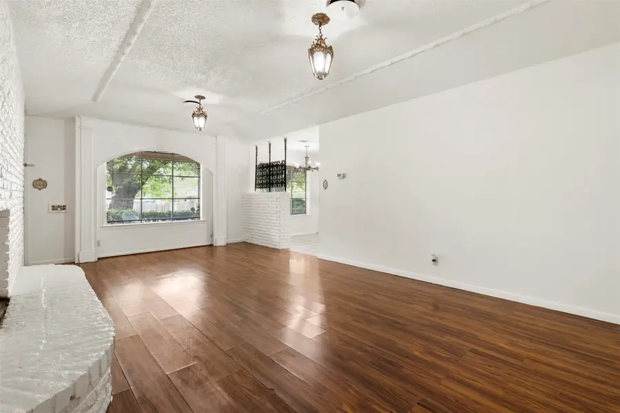 5516 Beaty Street, Fort Worth, TX 76112 - #2