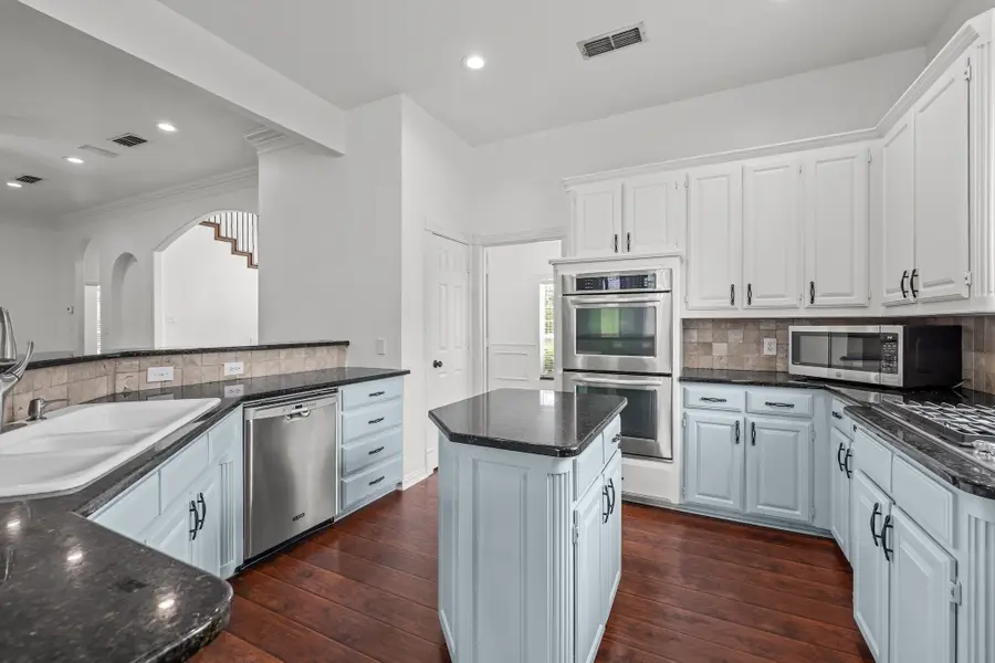 2 Treewood Court, Mansfield, TX 76063 - #2