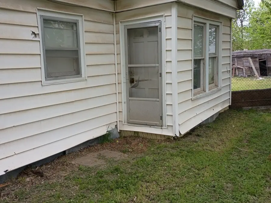 1812 8th Street, Brownwood, TX 76801 - #2