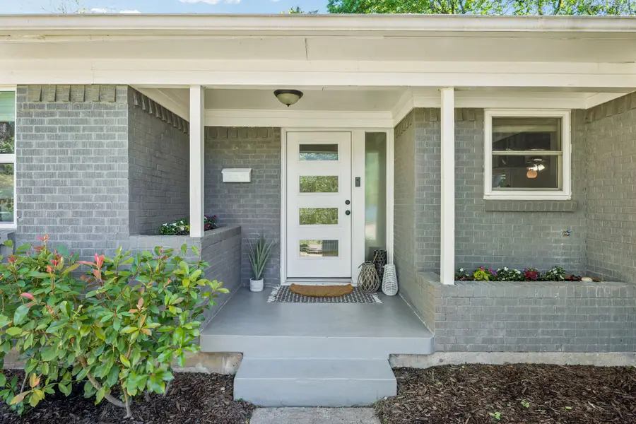 3050 Latham Drive, Dallas, TX 75229 - #2