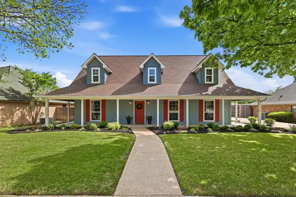 613 Evergreen Drive, Hurst, TX 76054