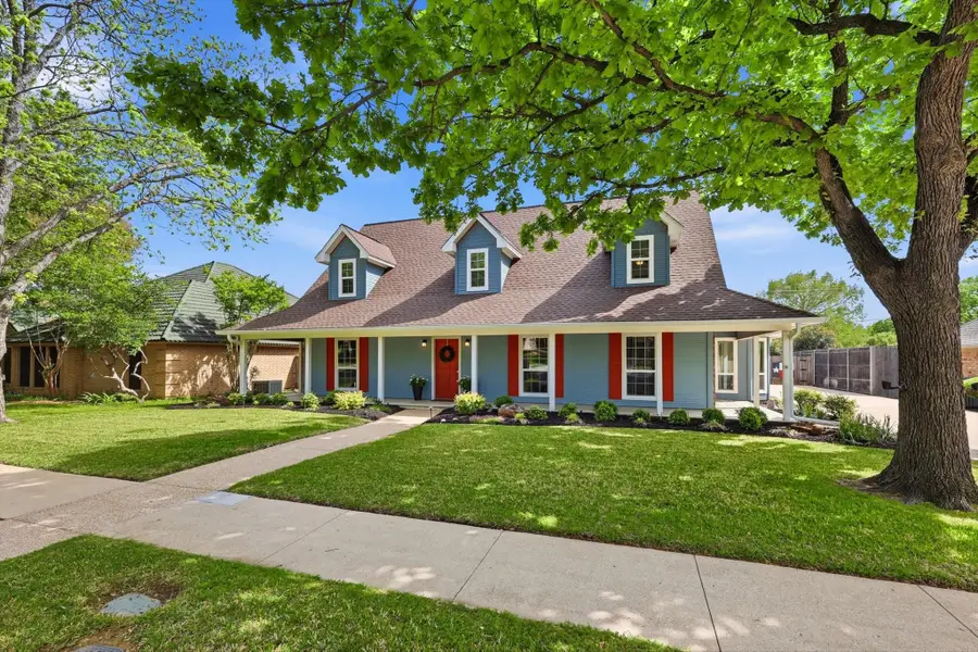 613 Evergreen Drive, Hurst, TX 76054 - #2