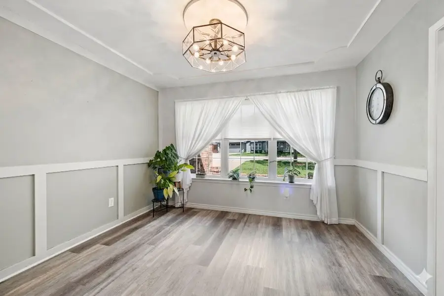 333 Mountainview Drive, Hurst, TX 76054 - #3