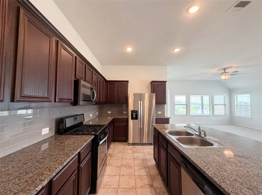 6945 Talon Bluff Drive, Fort Worth, TX 76179 - #2