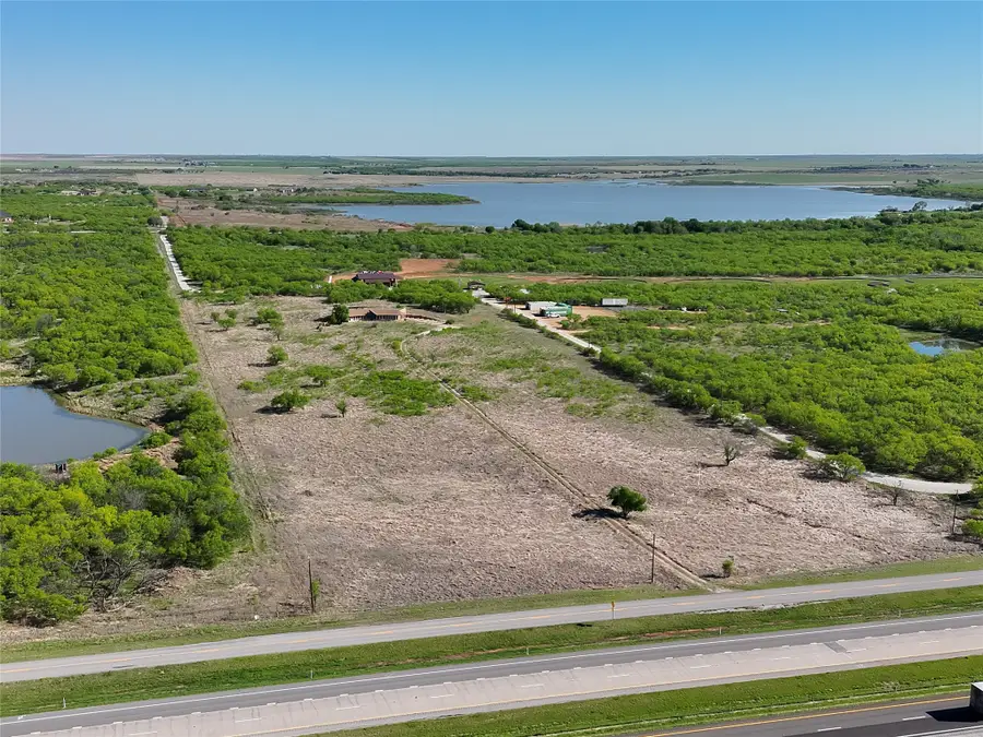 2554 NW Access Road, Iowa Park, TX 76367 - #3