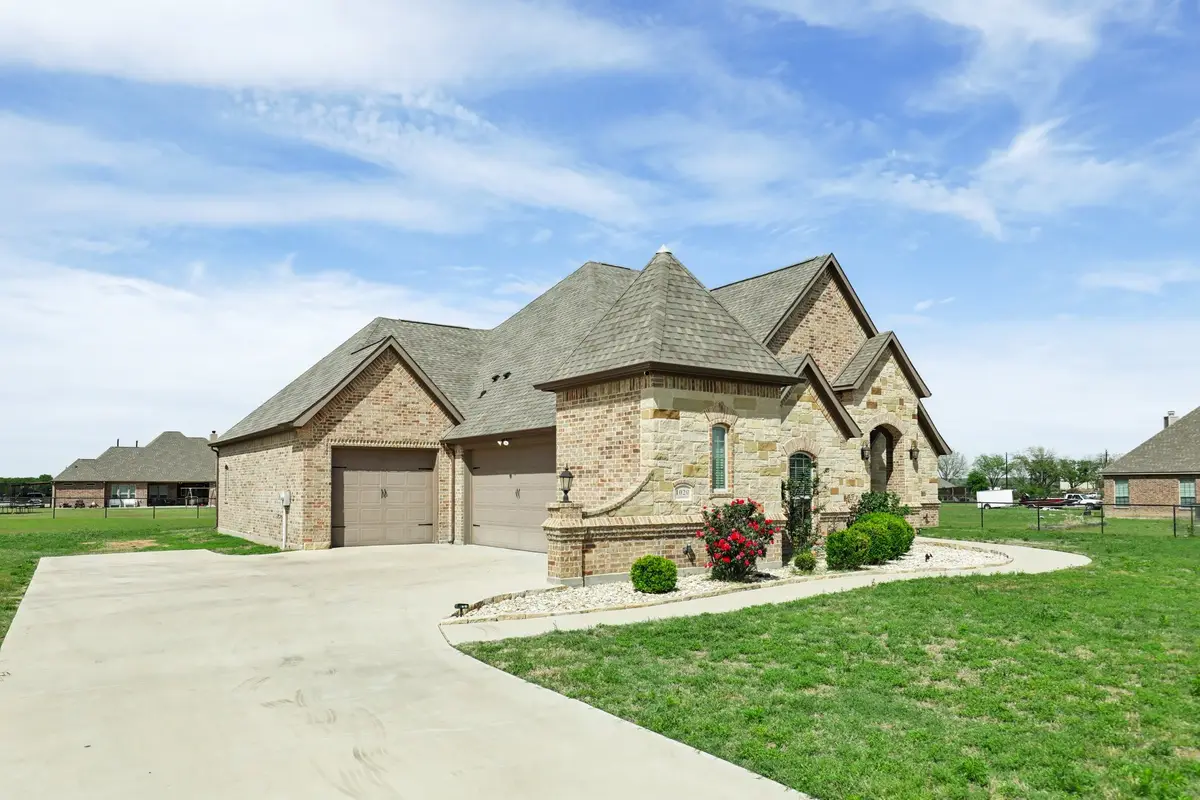 1020 Jesse James Lane, Springtown, TX 76082 - #1