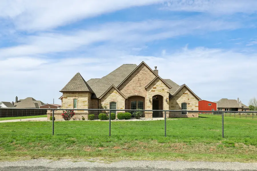 1020 Jesse James Lane, Springtown, TX 76082 - #2