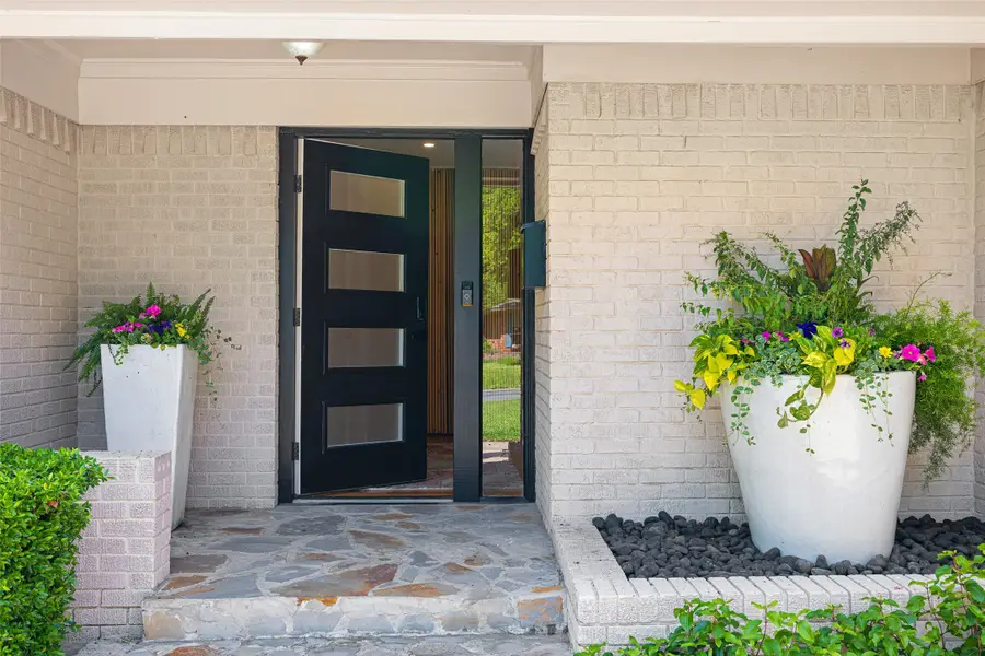 9017 Larchwood Drive, Dallas, TX 75238 - #3