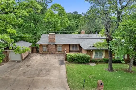 930 S Maurice Avenue S, Denison, TX 75020 - #2