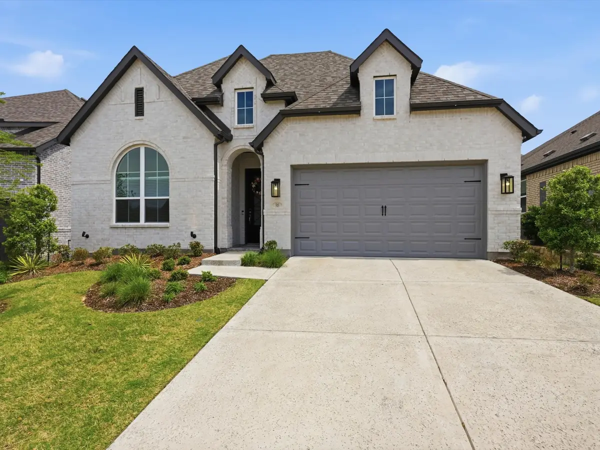 505 Red Barn Drive, Van Alstyne, TX 75495 - #1