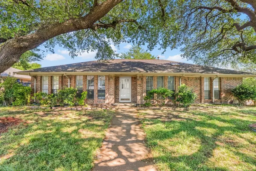 2301 Claridge Circle, Plano, TX 75075 - #2