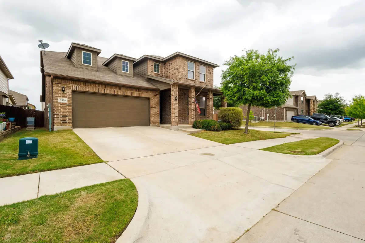 5529 Las Lomas Lane, Denton, TX 76208 - #1