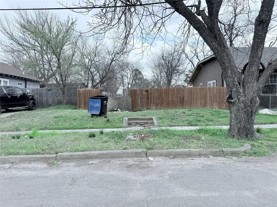 2915 Walnut Street, Greenville, TX 75401 - #2