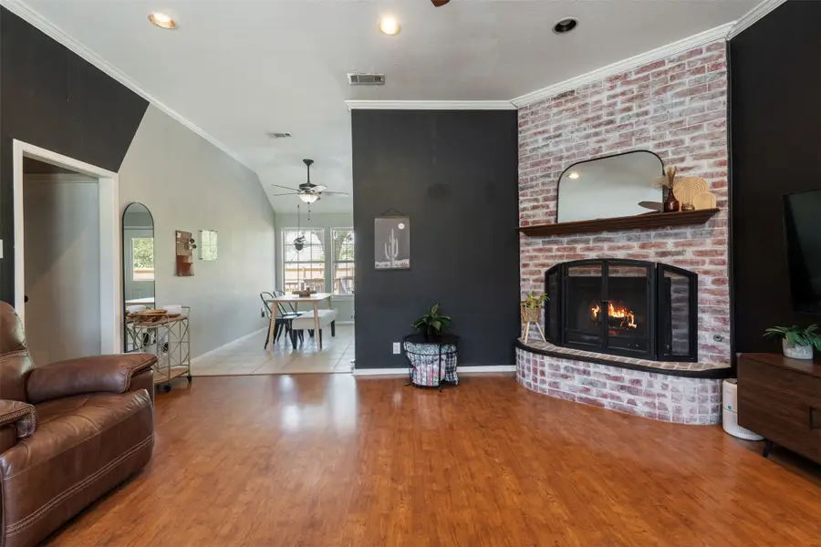 304 W Windsor Drive, Denton, TX 76207 - #2