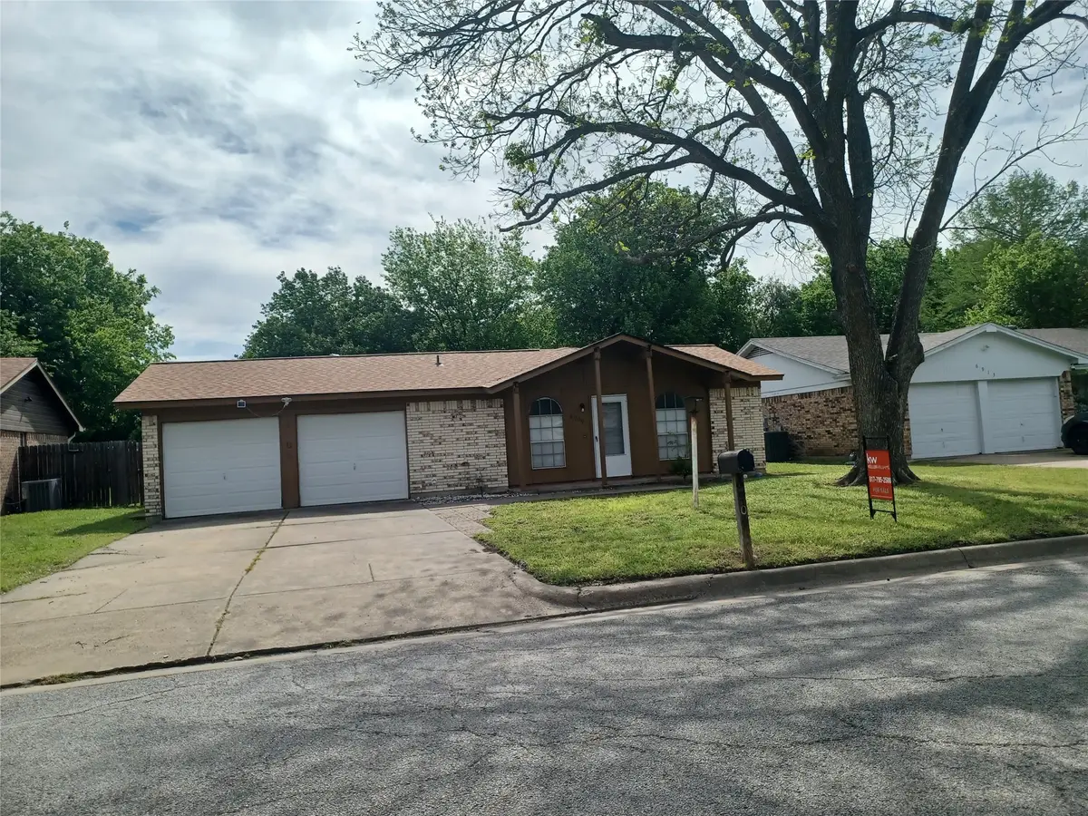 6909 Maryhill Road, Forest Hill, TX 76140 - #1