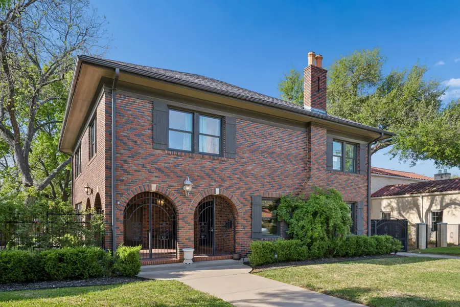 2809 Park Hill Drive, Fort Worth, TX 76109 - #2