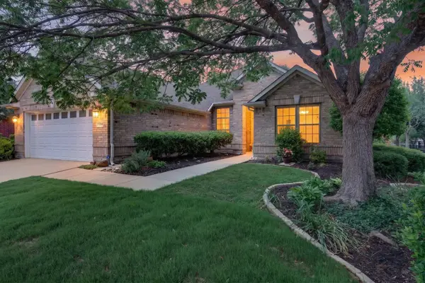 9504 Pinewood Drive, Denton, TX 76207