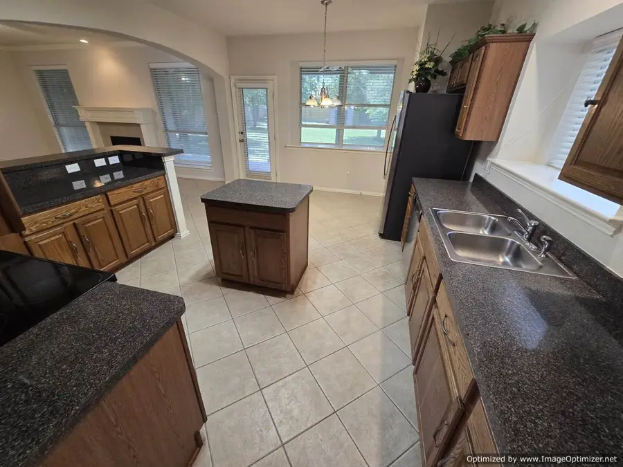 103 S Young Boulevard, Desoto, TX 75115 - #3
