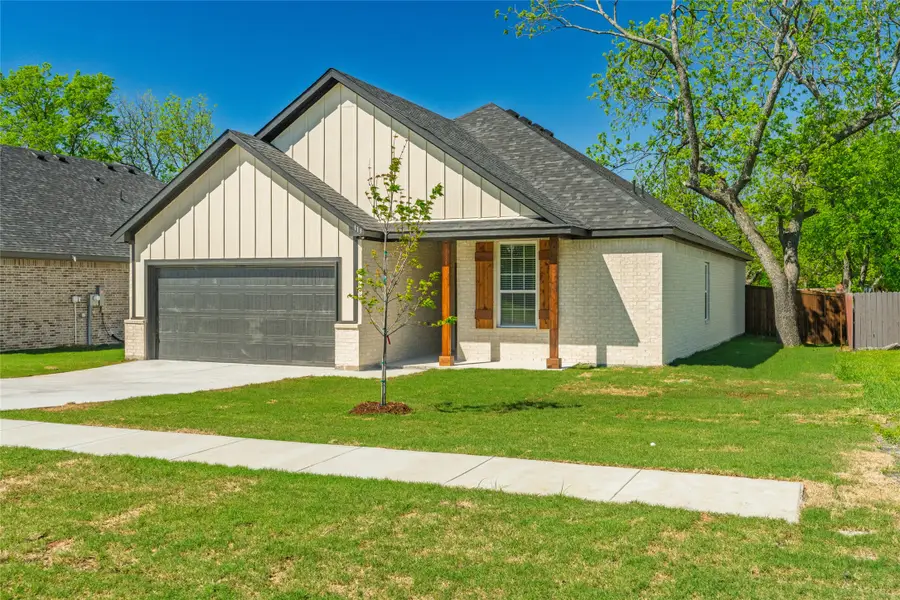 113 N Third Street, Celeste, TX 75423 - #3