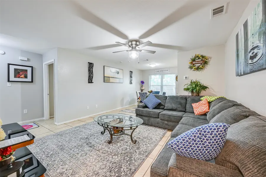 3900 Avalon Avenue, Irving, TX 75061 - #3