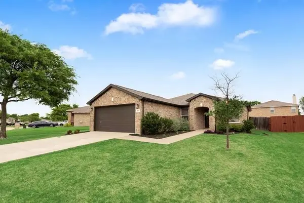 207 Cornell Drive, Forney, TX 75126