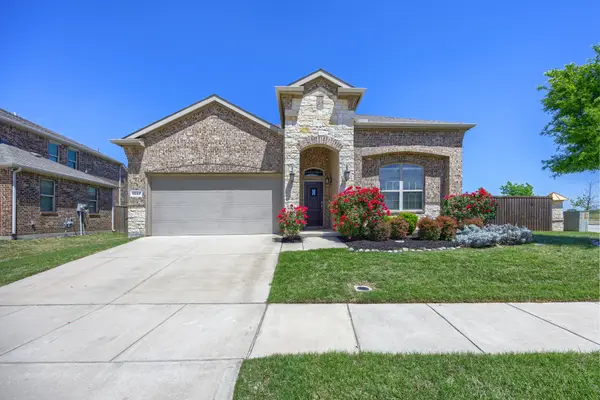 1307 Surrey Street, Melissa, TX 75454