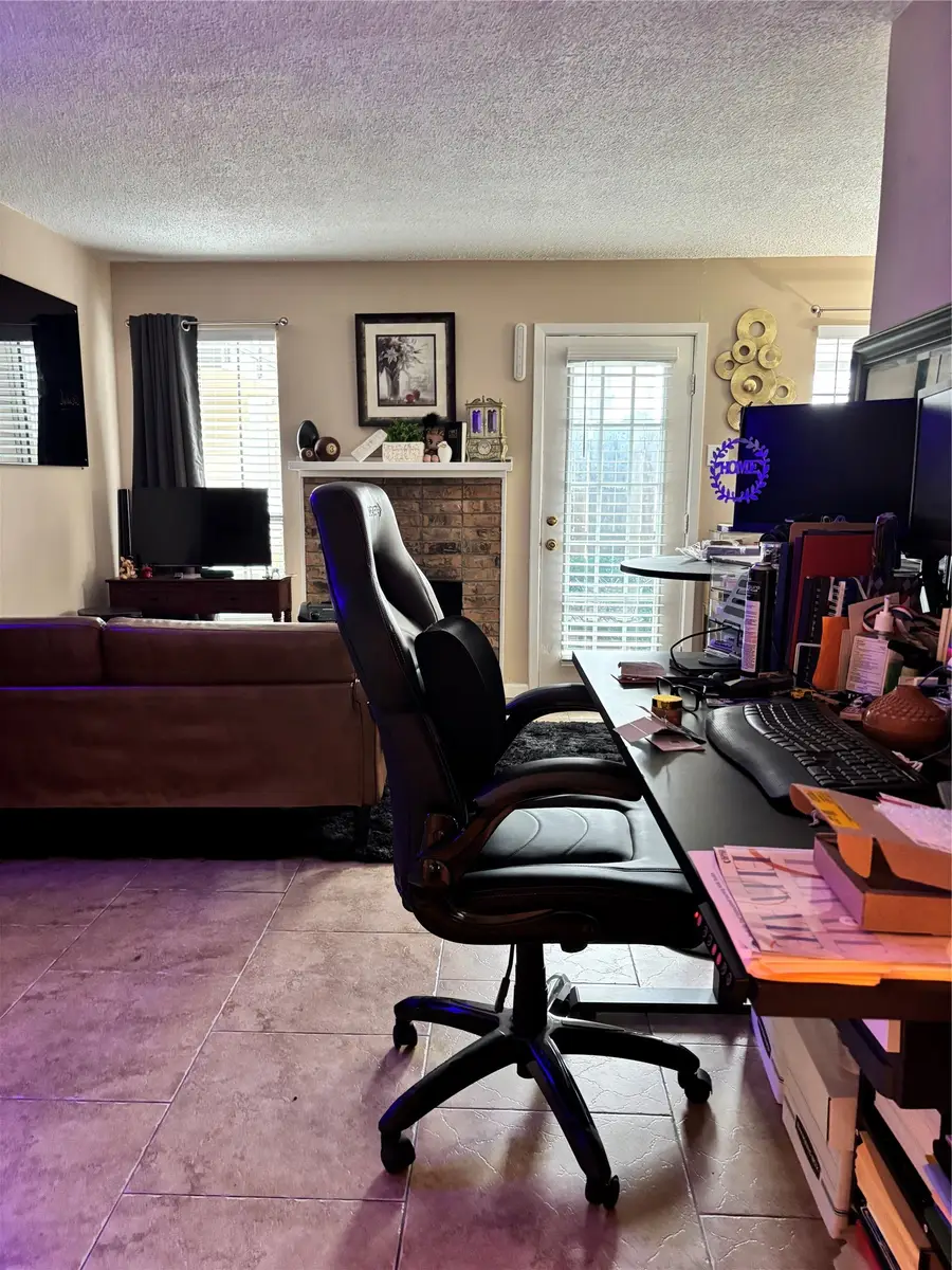 1603 N Garrett Avenue #100, Dallas, TX 75206 - #2