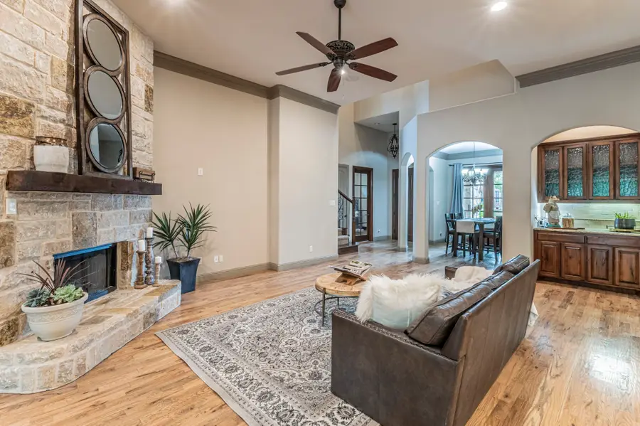 406 Waterlane Drive, Mansfield, TX 76063 - #3